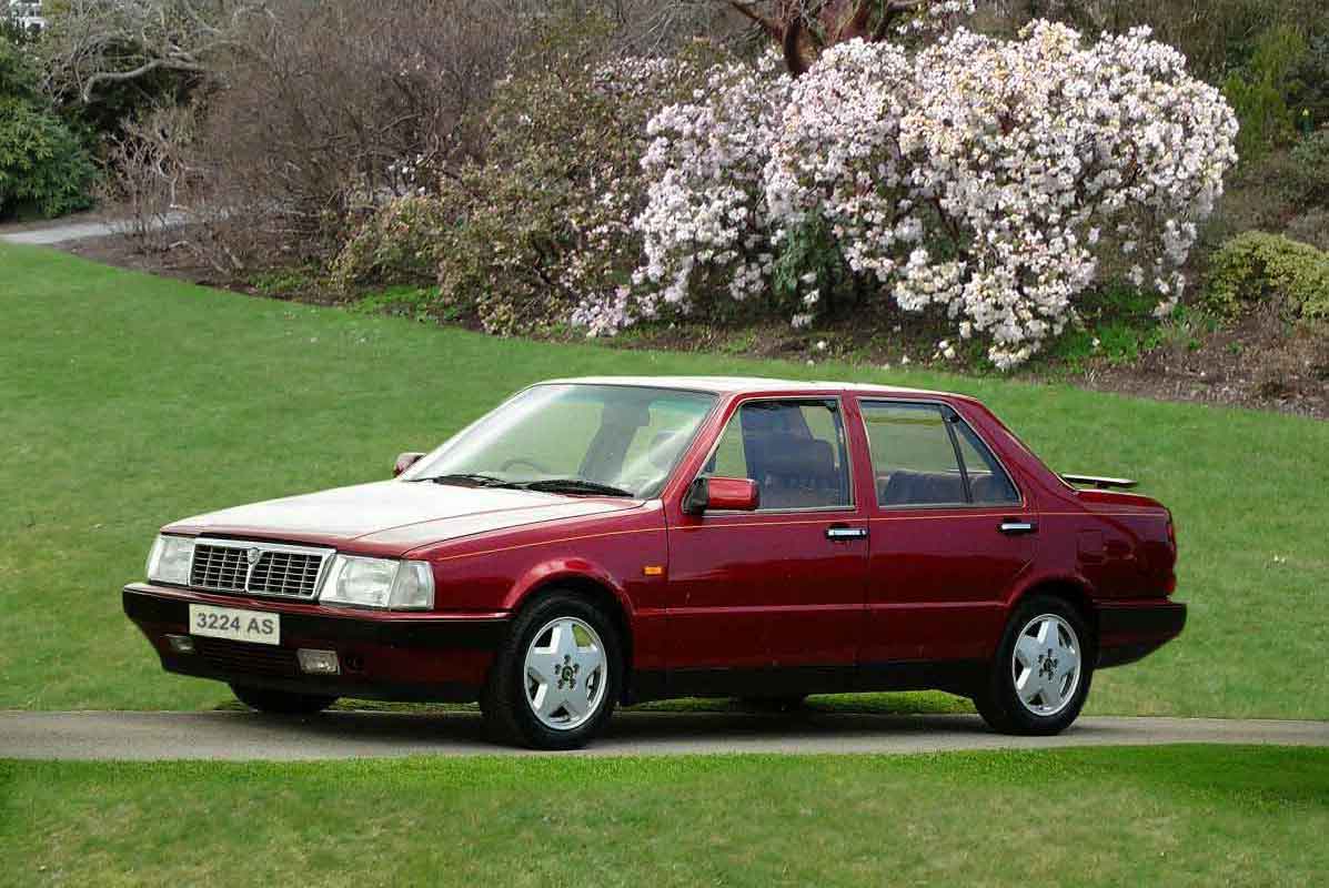 Lancia Thema 8.32 Image